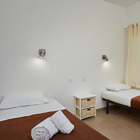 Apartement 6 Personen - Apartment | Comfort | 3 Zi. | 6 Pers. | Einfache Terrasse | 2 Bad | Klimaanlage