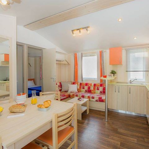 Mobilheim 6 Personen - Classic | 3 Schlafz. | 6 Pers. | Erhöhte Terrasse | 1 Bad | Klimaanlage