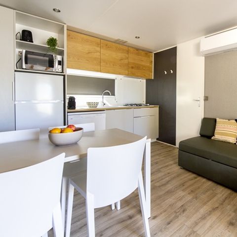 Mobilheim 5 personen - PREMIUM - 2 Schlafzimmer mit Klimaanlage +TV+ Gas Plancha + 2 Bäder