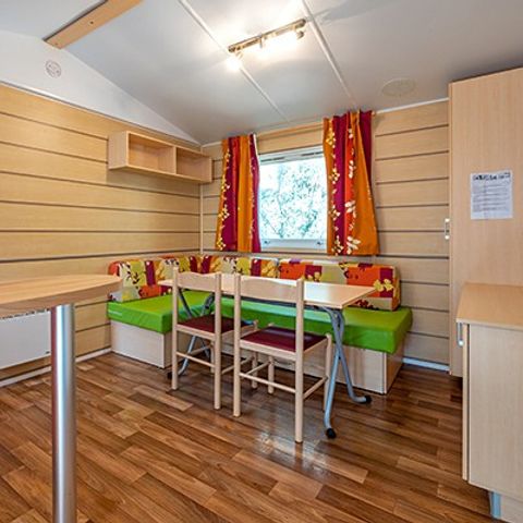 Mobilheim 6 Personen - Classic XL | 2 Zi. | 4/6 Pers. | Erhöhte Terrasse