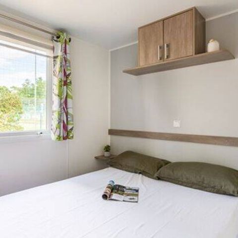 Mobilheim 6 Personen - Mobilheim | Comfort | 2 Zi. | 4/6 Pers. | Nicht überdachte Hochterrasse | 1 Bad | TV