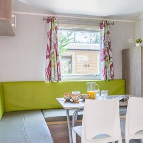 Mobilheim 6 Personen - Mobilheim | Comfort | 2 Zi. | 4/6 Pers. | Nicht überdachte Hochterrasse | 1 Bad | TV