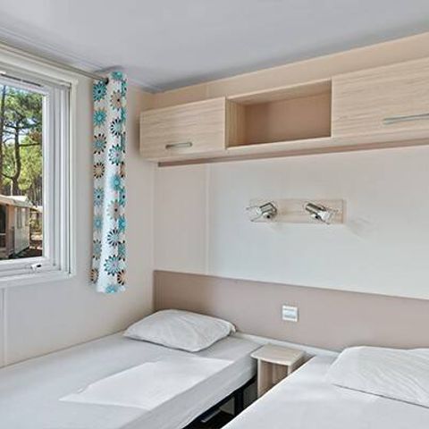 Mobilheim 6 Personen - Classic | 3 Schlafz. | 6 Pers. | Erhöhte Terrasse
