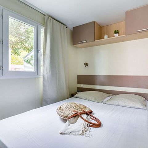 Mobilheim 4 personen - Classic | 2 Schlafz. | 4 Pers. | Einfache Terrasse