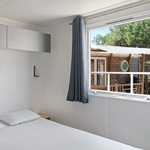 Mobilheim 4 personen - Comfort XL | 2 Schlafz. | 4 Pers. | Erhöhte Terrasse | TV