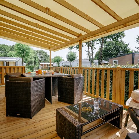 Mobilheim 6 personen - Premium Azure | 2 Zi. | 4/6 Pers. | Erhöhte Terrasse | Klim.