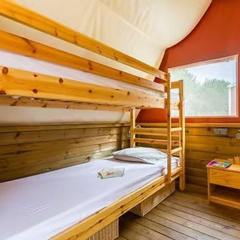 Bungalowzelt 8 personen - Explorer | 4 Schlafz. | 6/8 Pers. | Nicht überdachte Hochterrasse | Ohne Bad