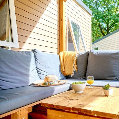 Mobilheim 6 Personen - Mobilheim | Premium Exclusive | 3 Zi. | 6 Pers. | Terrasse Lounge | Klima | TV