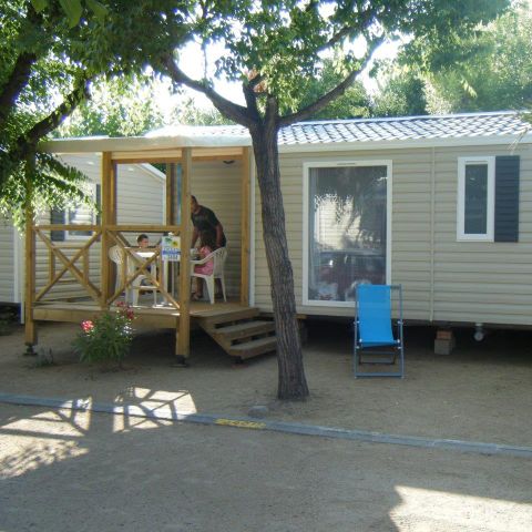 Mobilheim 4 Personen - 2 Schlafzimmer terrasse-semi couverte TV clim