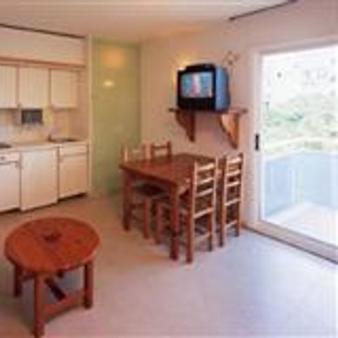 Studio 4 Personen - A1 - XALET 1000 2/4
