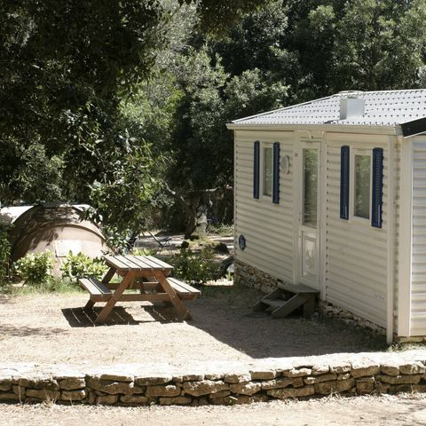 Mobilheim 6 Personen - Comfort | 2 Zimmer | Kapazität 4-6 Personen | Einfache Terrasse | 1 Badezimmer | Klimaanlage