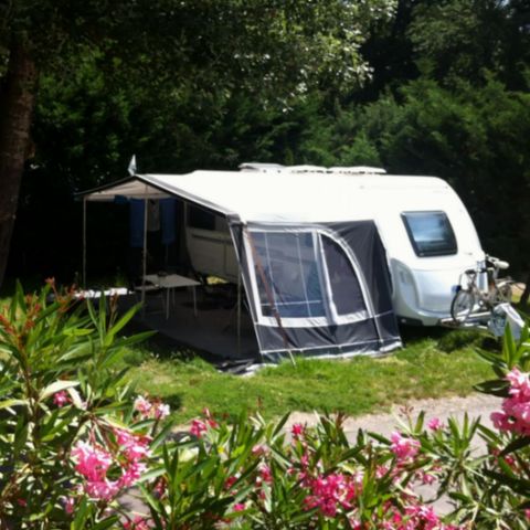 Stellplatz - Camping Elektrizität 10A
