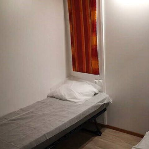 Chalet 6 Personen - Chalet | Comfort | 3 Zi. | 6 Pers. | Höher gelegene Terrasse | 1 Bad | Klimaanlage