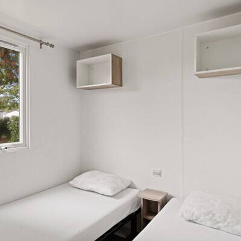 Mobilheim 6 Personen - Mobilheim | Comfort | 2 Zi. | 4/6 Pers. | Einfache Terrasse | TV