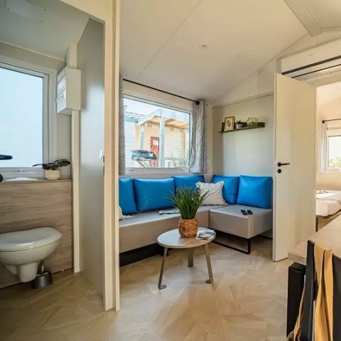 Mobilheim 5 Personen - Authentische 3-Zimmerwohnung 4/5 Personen + TV