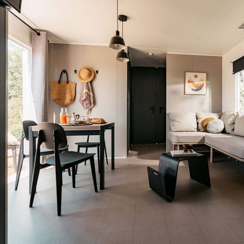 Mobilheim 8 personen - Mobilheim | Comfort | 4 Zi. | 8 Pers. | Erhöhte Terrasse | Outdoor-Küche | 2 Bäder | Klima.