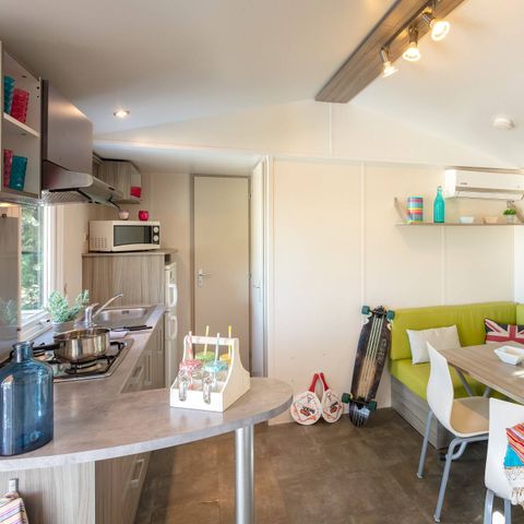 Mobilheim 6 Personen - Classic | 2 Zi. | 4/6 Pers. | Erhöhte, nicht überdachte Terrasse | Clim.