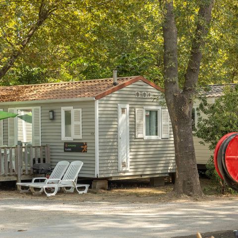 Mobilheim 6 Personen - Classic | 2 Zi. | 4/6 Pers. | Erhöhte, nicht überdachte Terrasse | Clim.