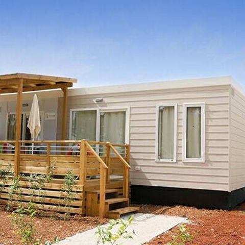 Mobilheim 6 Personen - Mobilheim | Classic | 3 Zi. | 6 Pers. | Nicht überdachte Hochterrasse | Klima.
