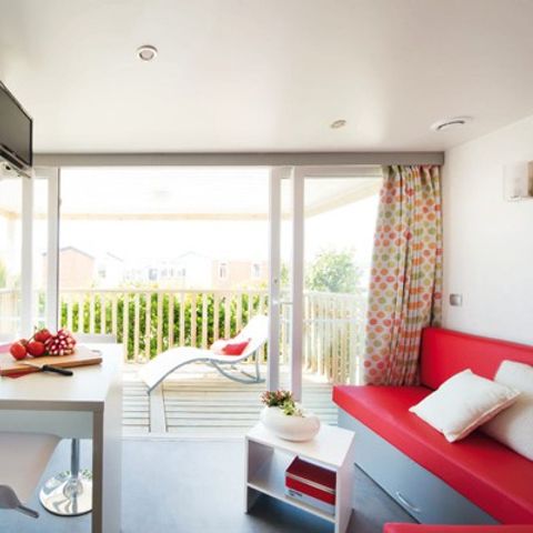 Mobilheim 4 personen - Comfort XL | 2 Zi. | 4 Pers. | Erhöhte Terrasse | TV