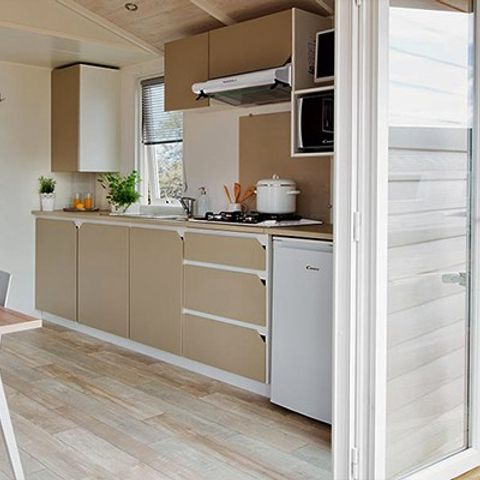 Mobilheim 4 personen - Komfort | 2 Zimmer | 4 Personen | Einfache Terrasse | 1 Badezimmer | Klimaanlage | TV