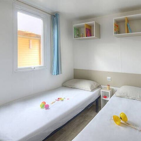 Mobilheim 6 Personen - Premium | 3 Schlafz. | 6 Pers. | Erhöhte Terrasse