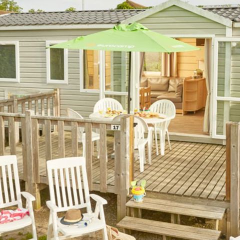 Mobilheim 6 personen - Classic | 3 Schlafz. | 6 Pers. | Erhöhte, nicht überdachte Terrasse | Clim.