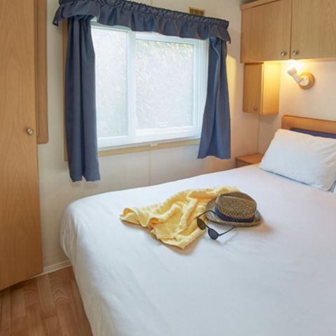 Mobilheim 6 personen - Classic | 3 Schlafz. | 6 Pers. | Erhöhte, nicht überdachte Terrasse | Clim.