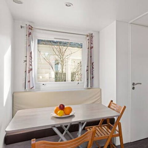 Mobilheim 4 Personen - Mobilheim | Comfort | 2 Zi. | 4 Pers. | Erhöhte Terrasse | Klim.