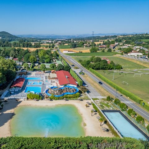 Camping Le Château de Galaure - Drôme - Image N°3