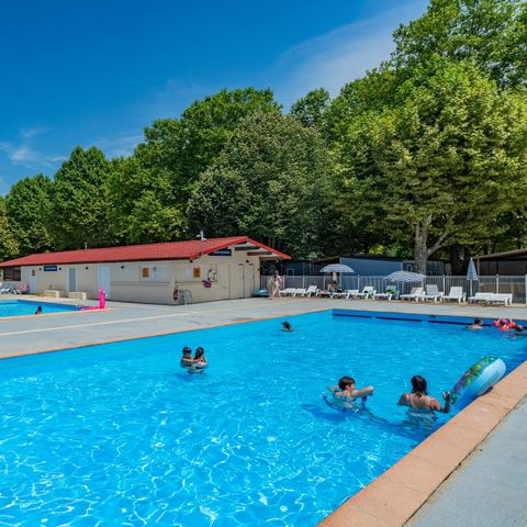 Camping Le Château de Galaure - Drôme - Image N°4
