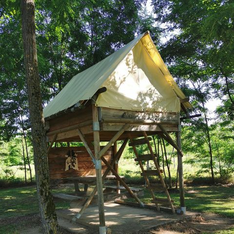 Camping du Lac de Cormoranche  - Ain - Image N°6