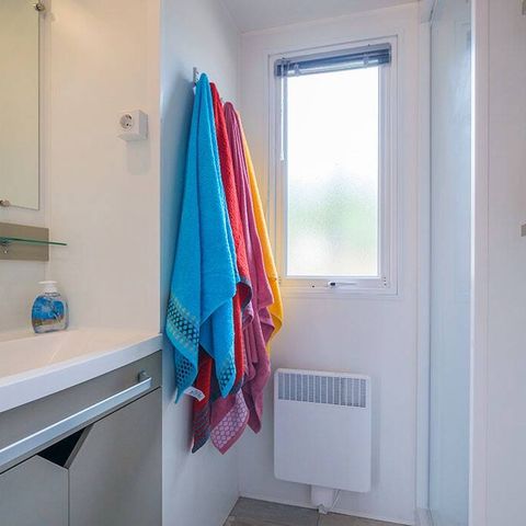 Mobilheim 6 Personen - Comfort | 3 Schlafz. | 6 Pers. | Erhöhte Terrasse | Klimaanlage