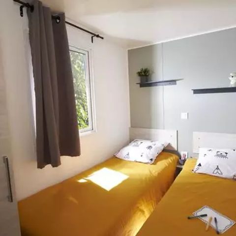 Mobilheim 4 Personen - Premium | 2 Zi. | 4 Pers. | Erhöhte Terrasse | Klimaanlage