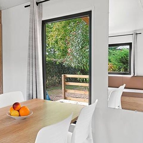 Mobilheim 4 personen - Premium | 2 Zi. | 4 Pers. | Erhöhte Terrasse | Klimaanlage | TV