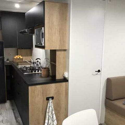 Mobilheim 4 personen - Premium | 2 Zi. | 4 Pers. | Erhöhte Terrasse | Klimaanlage | TV