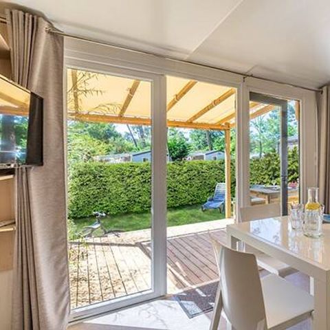 Mobilheim 6 personen - Mobilheim | Premium Exclusive | 3 Zi. | 6 Pers. | Erhöhte Terrasse | Tropische Dusche | Klima | TV