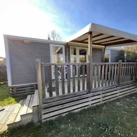 Mobilheim 4 personen - Ultimate | 2 Zimmer | 4 Personen | Erhöhte Terrasse | Whirlpool | 2 Badezimmer | Klimaanlage | TV