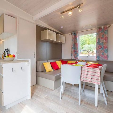 Mobilheim 6 personen - Mobilheim | Ultimate | 3 Schlafz. | 6 Pers. | Erhöhte Terrasse | 2 Bad | Klimaanlage | TV