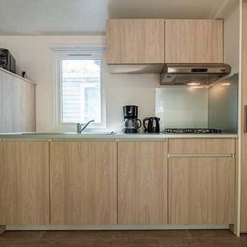 Mobilheim 6 Personen - Mobilheim | Premium | 3 Schlafz. | 6 Pers. | Terrasse Lounge | Klimaanlage | TV