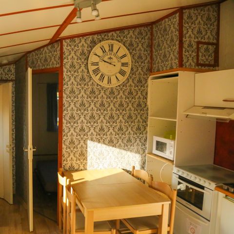 Chalet 4 personen - 2-Zimmer-Mietchalet mit Küche und separatem WC