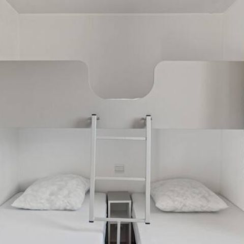 Mobilheim 4 Personen - Comfort | 2 Schlafz. | 4 Pers. | Nicht überdachte Hochterrasse