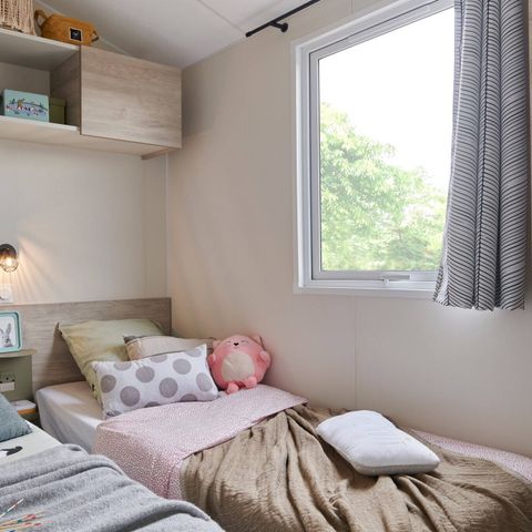 Mobilheim 6 Personen - Comfort | 3 Schlafz. | 6 Pers. | Erhöhte Terrasse | Klimaanlage | TV