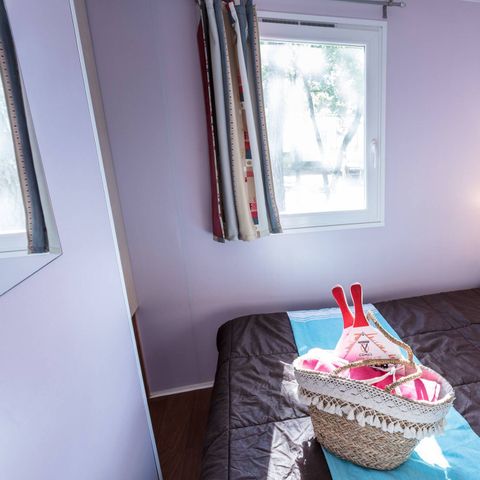 Mobilheim 4 Personen - Comfort | 2 Schlafz. | 4 Pers. | Einfache Terrasse | Klimaanlage