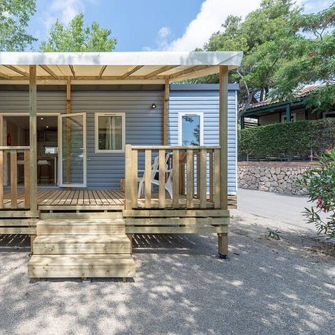 Mobilheim 6 Personen - Premium | 3 Zi. | 6 Pers. | Erhöhte Terrasse | 1 Bad | Klimaanlage
