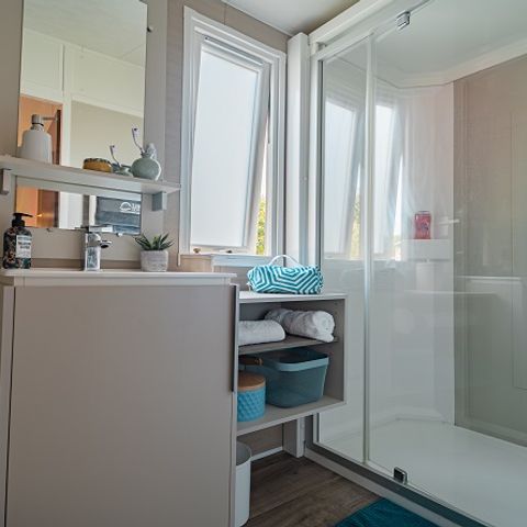 Mobilheim 6 Personen - TRIO PREMIUM JACUZZI