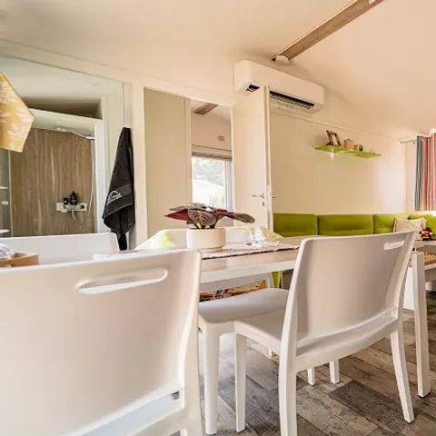 Mobilheim 6 Personen - Féérique 4 Pièces 6 Personnes Climatisé + TV