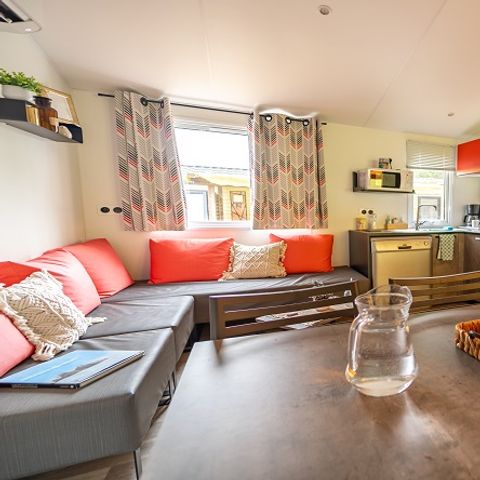 Mobilheim 8 Personen - Quattro Premium Reihe mit Jacuzzi