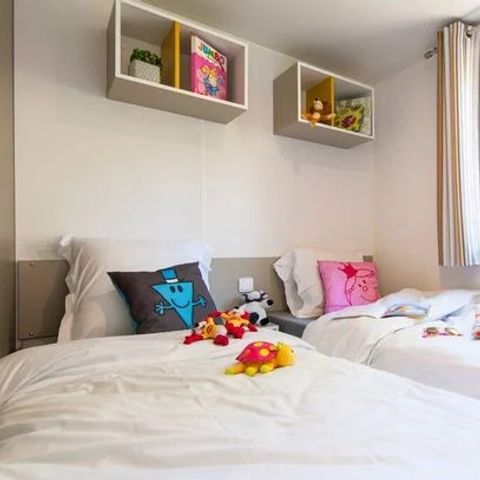 Mobilheim 6 Personen - Comfort | 2 Zi. | 4/6 Pers. | Einfache Terrasse | Klima | TV