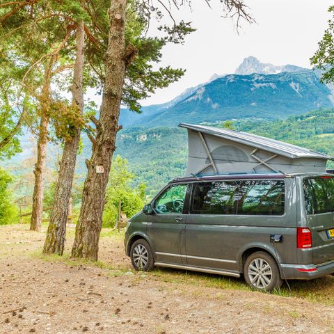 Stellplatz - Zelt oder Wohnwagen + Auto